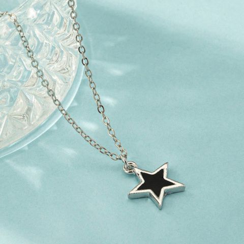 Silver Star Pendant Necklace – Black Star Design