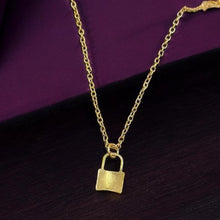 Lock Design Pendant Necklace – Symbol of Security and Style