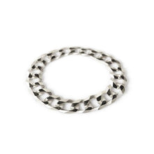 Thick Curb Chain Ring