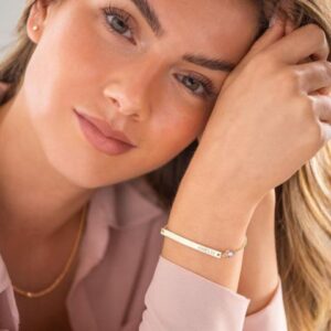 Diamond Bar Personalized Bracelet - Sterling Silver Engraved Diamond Bracelet | Jewel Flairs